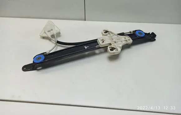 Seat Altea XL Rear window lifting mechanism without motor