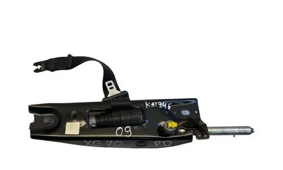 Volvo XC70 Front seatbelt 39865061 6069365R0E