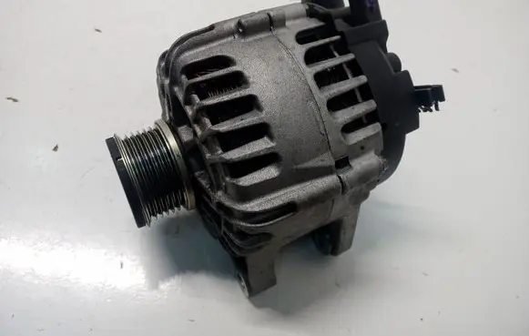Peugeot 3008 II Generator/alternator 9827171980