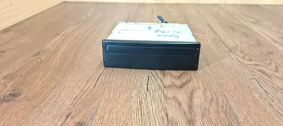 Renault Espace IV Radio/CD/DVD/GPS head unit 8200735413