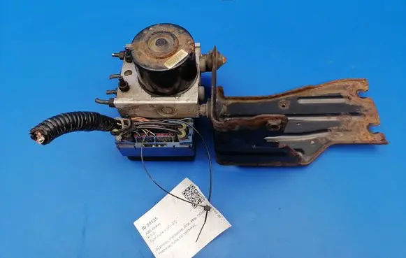 Opel Agila A ABS Pump 06210201144 06210901483 5WK84118
