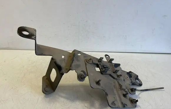 Opel Vivaro Other under body part 9831812980