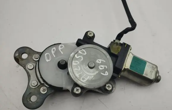 Infiniti FX Seat adjustment motor 87449CG21A