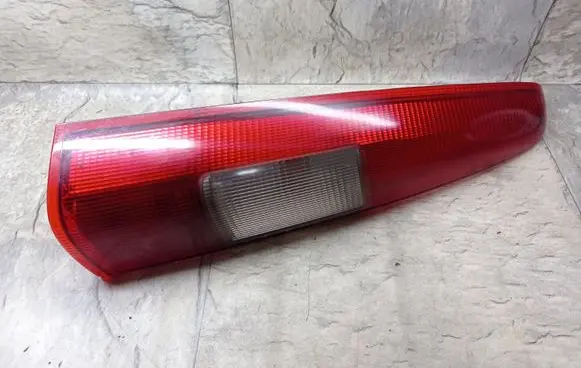 Volvo S70 V70 V70 XC Rear/tail lights 9157799