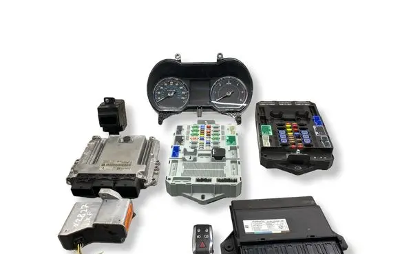 Jaguar XF X250 Engine ECU kit and lock set CX2312C520VC 0281018388 1039S50486