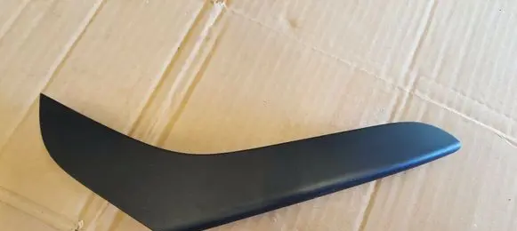 Volkswagen PASSAT B6 Rear door handle trim 3C4867371A
