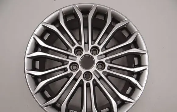 Ford Focus R17 alloy rim JX7C1007E1A