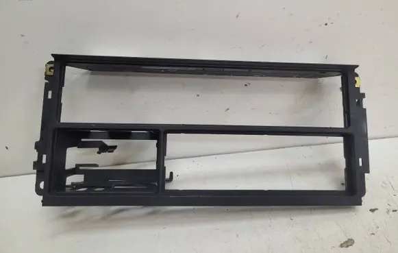 BMW 5 E34 Climate control unit 62131384141 16652