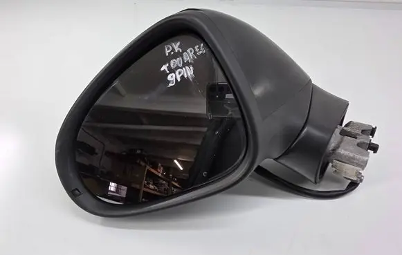 Volkswagen Touareg II Front door electric wing mirror 7P6857501EN