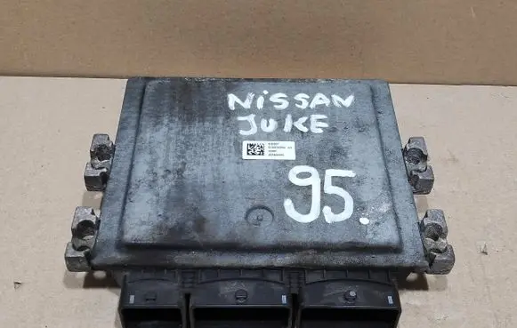 Nissan Juke I F15 Engine control unit/module ECU 237101KB4A