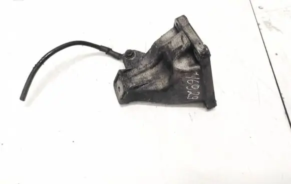 Audi A6 S6 C5 4B Engine mounting bracket 4B0199308