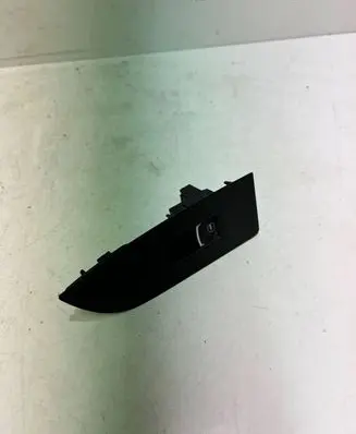 Volkswagen PASSAT B6 Electric window control switch 3C8867376A