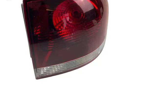 Volkswagen Touareg II Rear/tail lights 7L6945096R