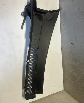 Wiper trim