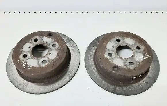 Toyota Corolla Verso E121 Rear brake disc