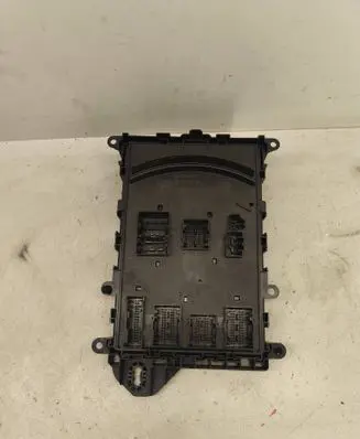 Jeep Grand Cherokee WL Comfort/convenience module 68374988AN A2C77219607 68374888A