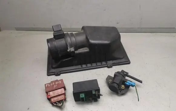 Peugeot 607 Mass air flow meter 9619039780 9629945980 9636500080