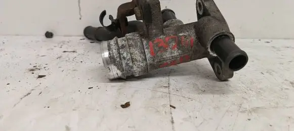 Hyundai i30 Thermostat housing 