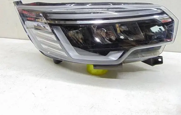 Renault Trafic III (X82) Headlight/headlamp 1EX01472102 260102899R 00231076