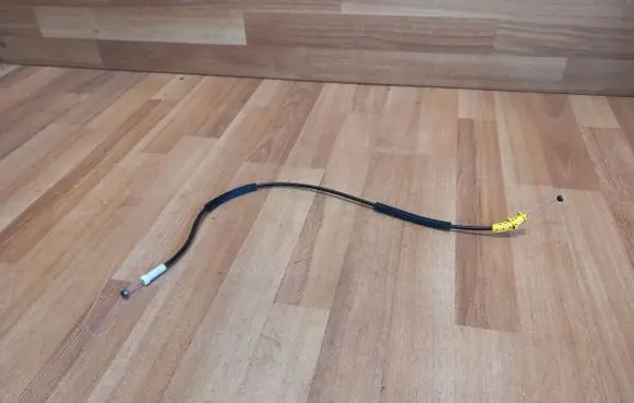 Opel Astra K Front door cable line 13406617 39061184