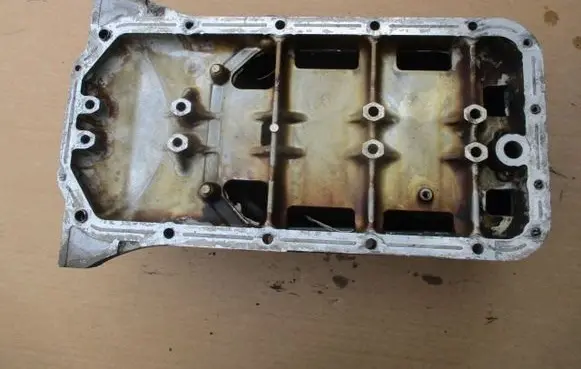 Mazda Premacy Oil sump 