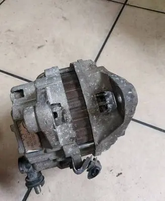 Mazda 2 Generator/alternator A2TG1391 145557090
