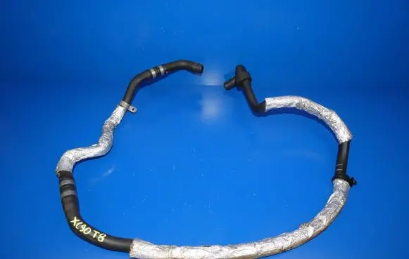 Volvo XC90 Engine coolant pipe/hose 31368128