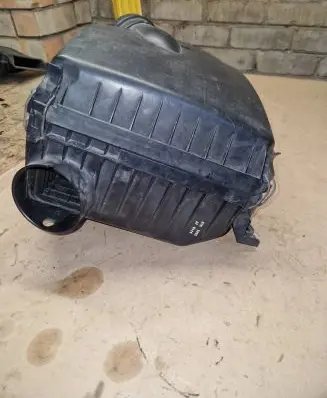 Chevrolet Epica Air filter box cover 96295365