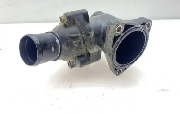 Toyota Auris 150 Thermostat/thermostat housing 163200R011 163210R011