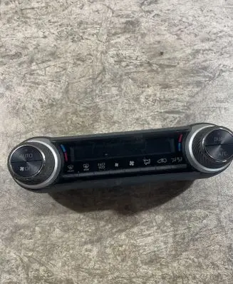 Toyota RAV 4 (XA50) Climate control unit 75K607