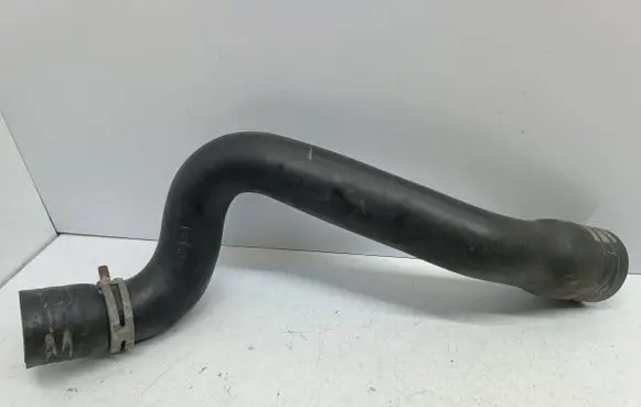 Citroen DS5 Engine coolant pipe/hose 9681777880