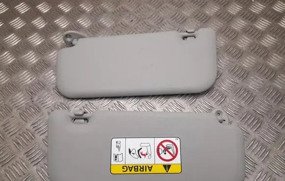 Sun visor
