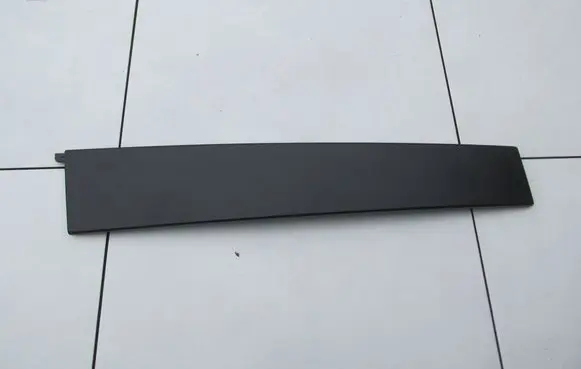 Ford Focus Front door trim (molding) 4M51A254A41 R2QZE