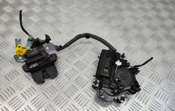 Audi A4 S4 B9 Tailgate/trunk/boot lift motor 3V5827887B 4M0827506D