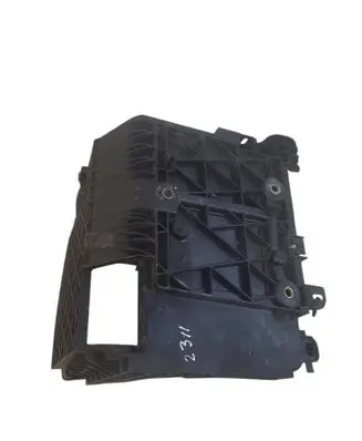 Renault Scenic II - Grand scenic II Battery tray 8200467409