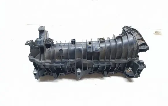 BMW 5 F10 F11 Intake manifold 7807991 8506406