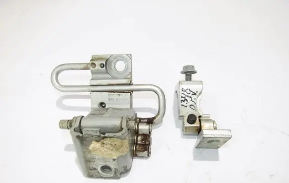 Audi A6 S6 C6 4F Rear door hinge set 