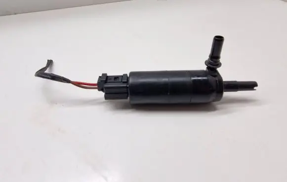 BMW X3 F25 Headlight washer pump 7217792