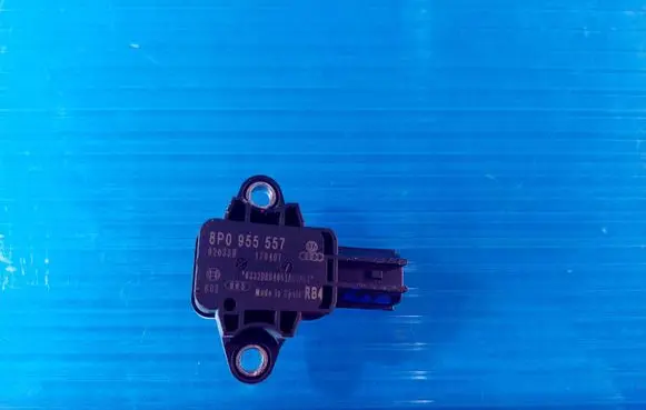 Audi A4 S4 B7 8E 8H Airbag deployment crash/impact sensor 8P0955557 170407 020339