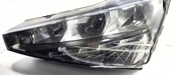 Skoda Scala Headlight/headlamp 657941015