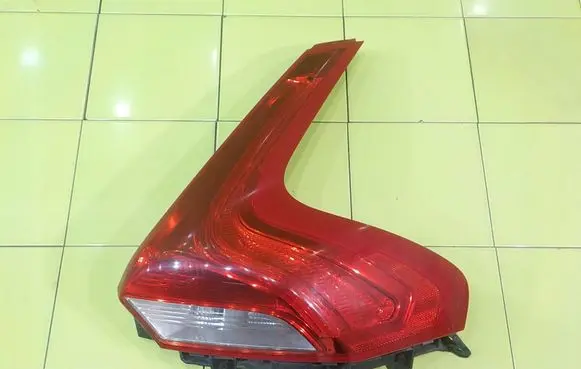 Volvo V40 Rear/tail lights 31395845