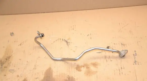 Volkswagen T-Roc Turbo turbocharger oiling pipe/hose 05C145140C 8546