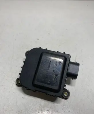 Audi A3 S3 8L Air flap motor/actuator 1J1907511D 133857V