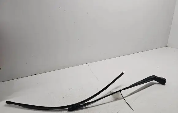 Mercedes-Benz R W251 Front wiper blade arm 24027994