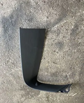 Opel Astra K Tailgate trim 39079442