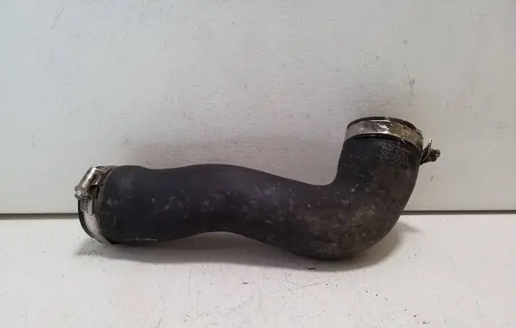 Audi TT TTS RS Mk3 8S Intercooler hose/pipe 5Q0145832E