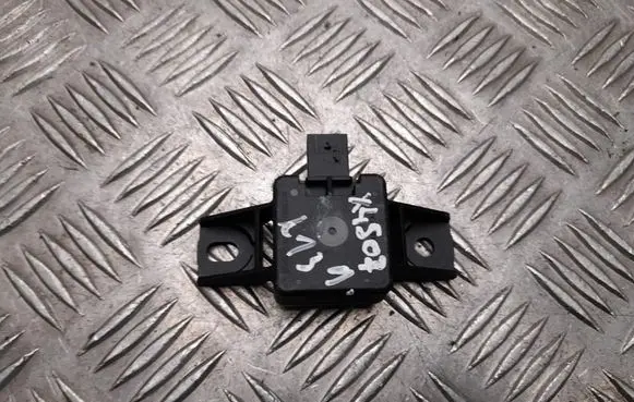 Mercedes-Benz GLC C254 Tire pressure sensor A0009000648