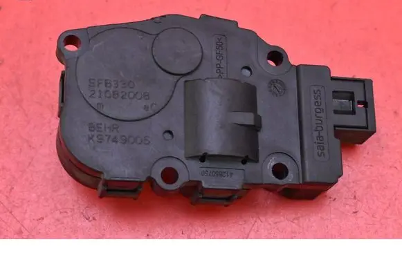 Audi A5 8T 8F Air flap motor/actuator K9749005