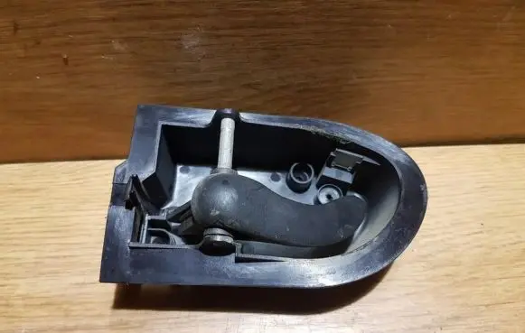 Ford Mondeo MK I Rear door interior handle