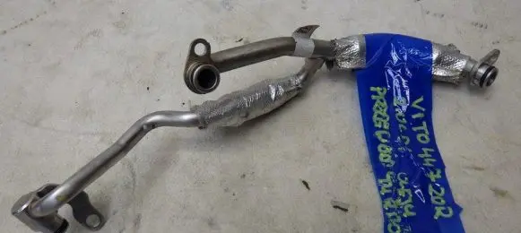 Mercedes-Benz Vito Viano W447 Turbo turbocharger oiling pipe/hose